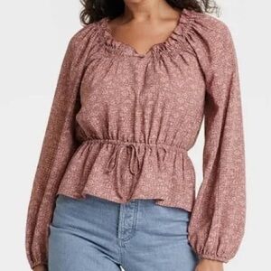 Universal Thread Mauve Floral Peplum Blouse